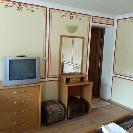 קופריבשטיצה Denis Guest House חדר תמונה