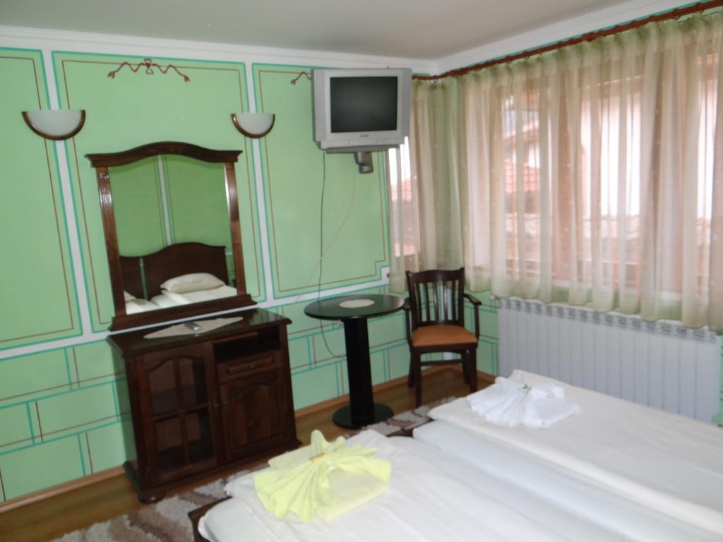 קופריבשטיצה Denis Guest House חדר תמונה