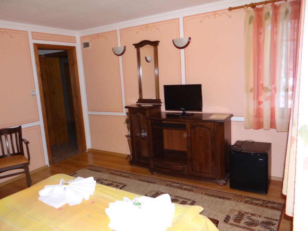 קופריבשטיצה Denis Guest House חדר תמונה