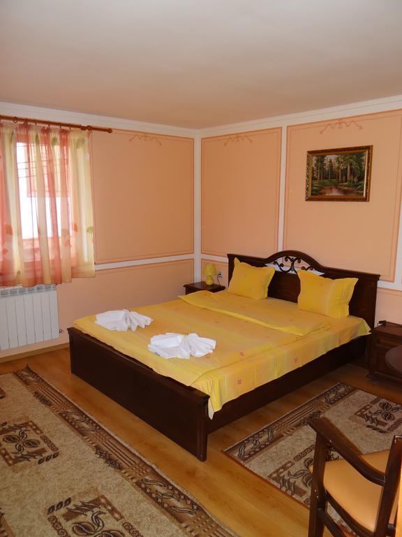 קופריבשטיצה Denis Guest House חדר תמונה