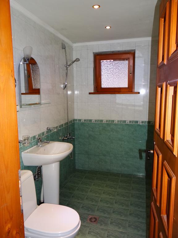 קופריבשטיצה Denis Guest House חדר תמונה