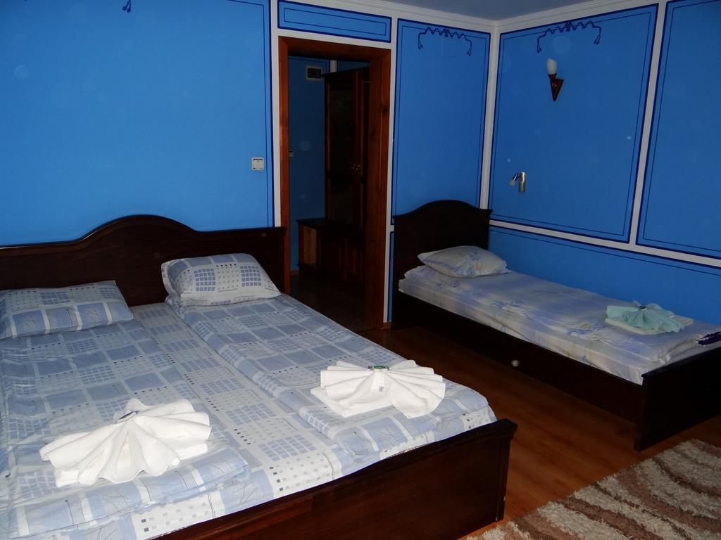 קופריבשטיצה Denis Guest House חדר תמונה